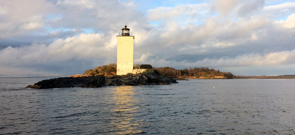 Dutch Island Lighthouse