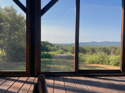 maine-view-feet
